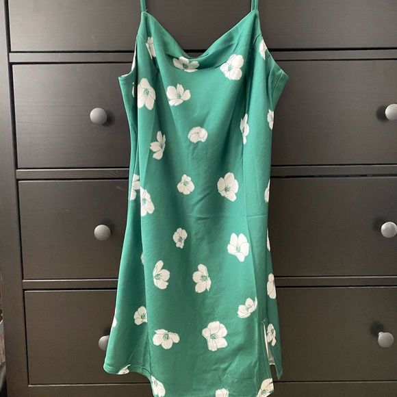 Princess Polly Ultra Satin Floral dress